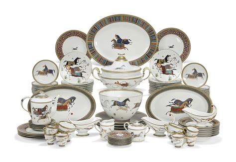 hermes plates horse set.